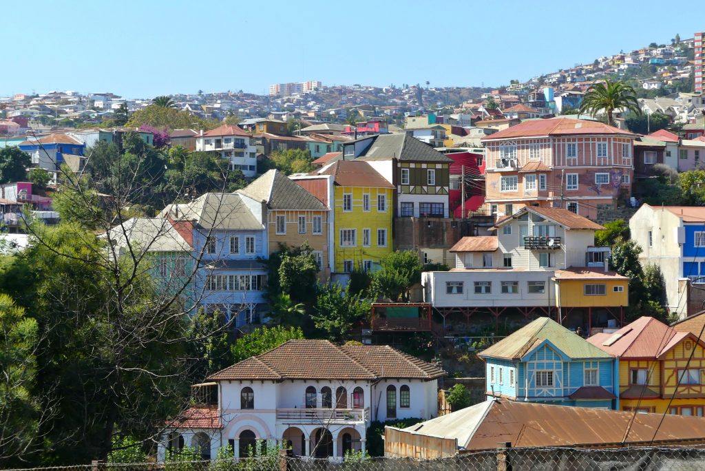 Bunte Häuser in Valparaíso