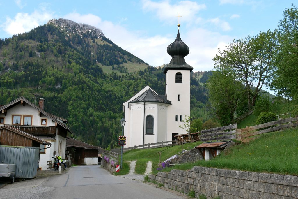 Eine Dorfkirche